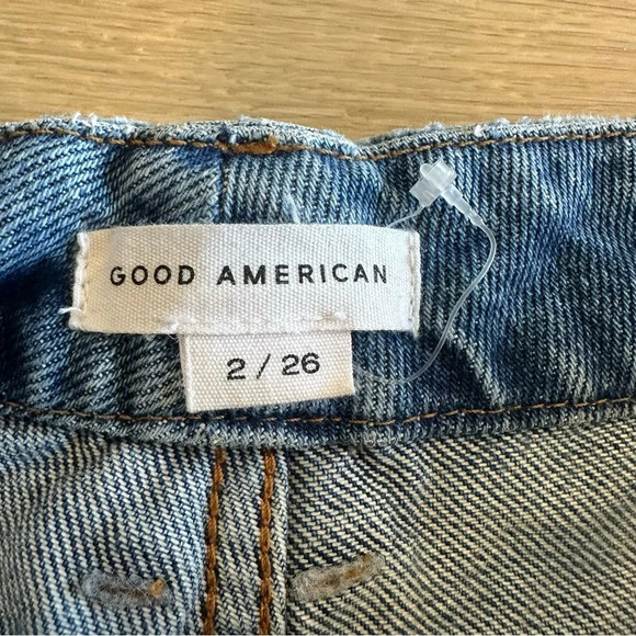NWOT Good American Jagged Hem High Rise Straight Leg Jeans Blue641 Womens 2/26 - Picture 6 of 10